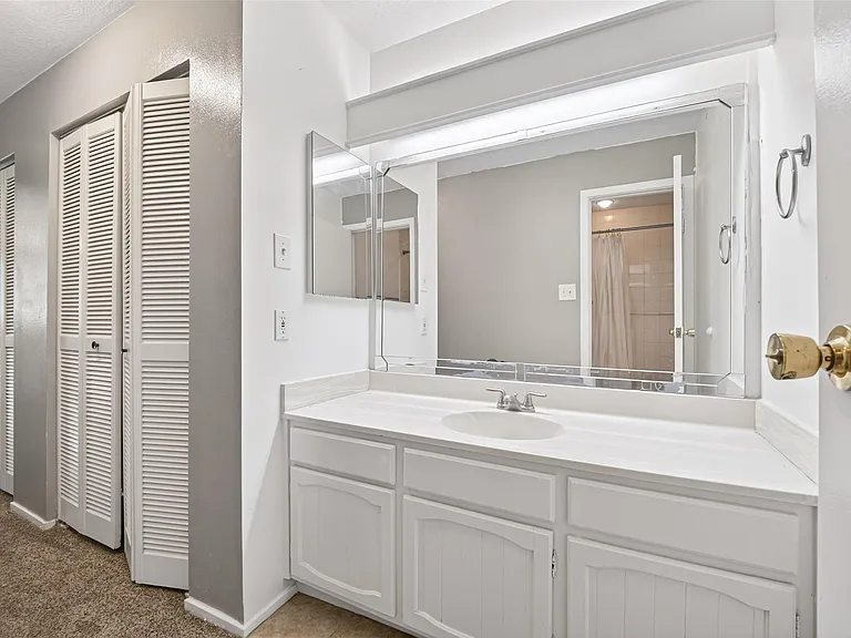 1106 E Red Cedar Cir — Photo 35