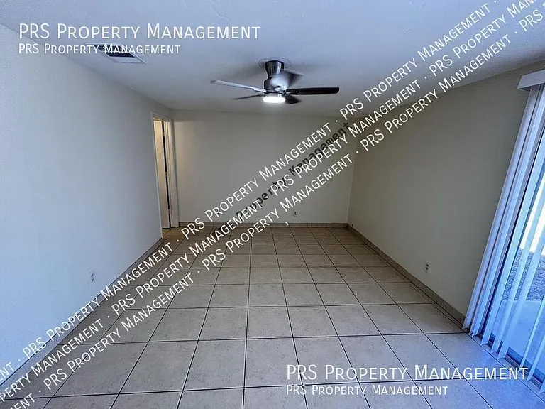 1762 W Colt Rd — Photo 25