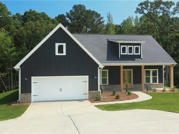 111 Willow Leaf Dr, Buchanan, GA 30113