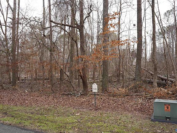 4th image of LOT 140 Emerald Point