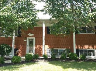 3 Twilight Dr, Saint Peters, MO 63376