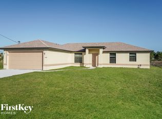 3008 25th St SW, Lehigh Acres, FL 33976