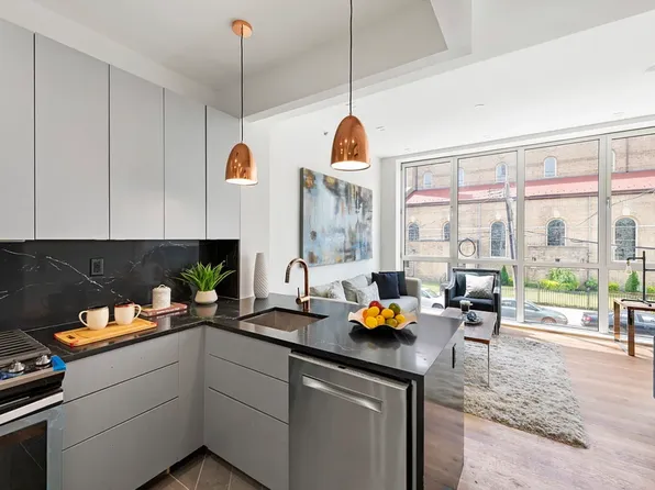 371 Lincoln Road image 4 of 18