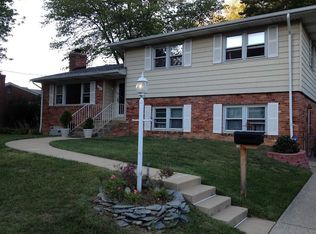 1705 Warner Ave, Mc Lean, VA 22101