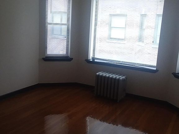 2nd image of 7501 S Stewart Ave APT 1B