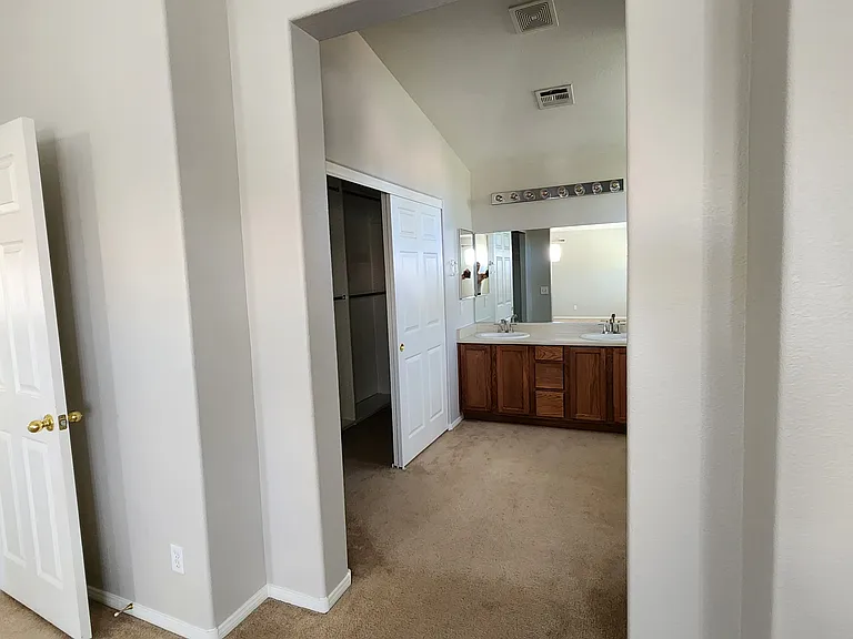 Master Bathroom.