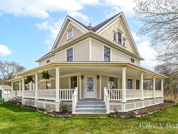 2nd image of 9933 E Grand River Ave