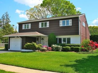 120 Washington St, Farmingdale, NY 11735