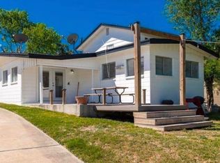 196 E Lake View Trl, Sandia, TX 78383