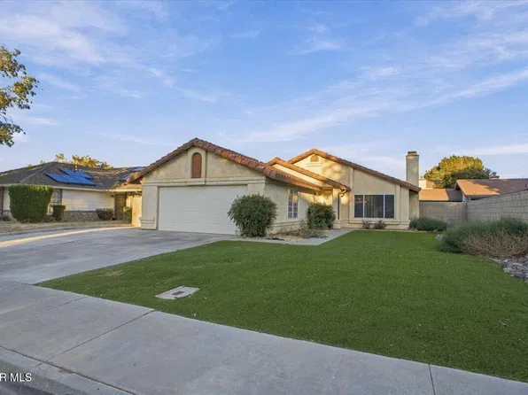 43832 27th St E, Lancaster, CA 93535