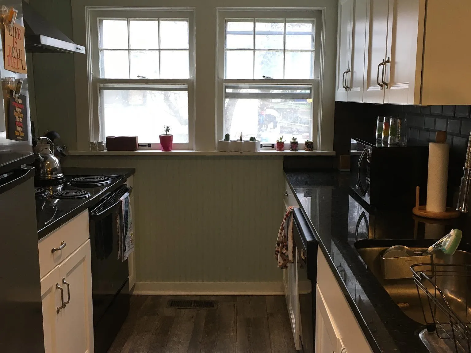 3 bed, 1.5 bath, 1536 sqft, $2,700 — Photo 2