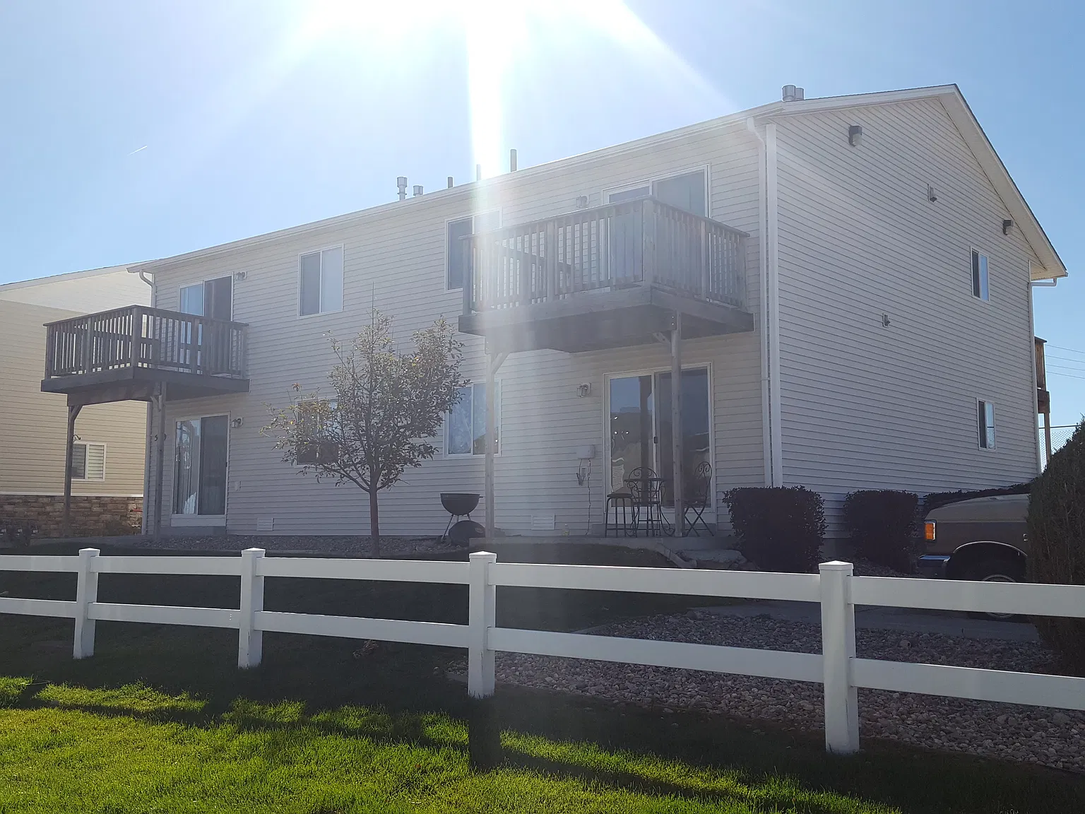 2 bed, 1.5 bath, 849 sqft, $1,395 — Photo 1
