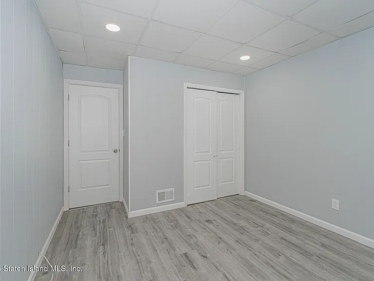 1255 Bay St #1 — Photo 25