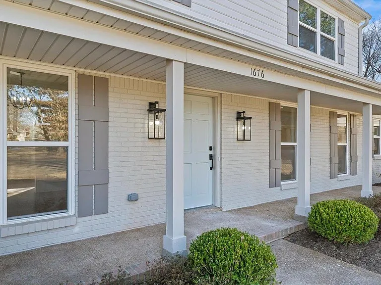 1676 Miller Farms Rd — Photo 3