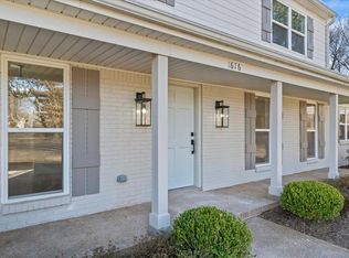 1676 Miller Farms Rd, Germantown, TN 38138