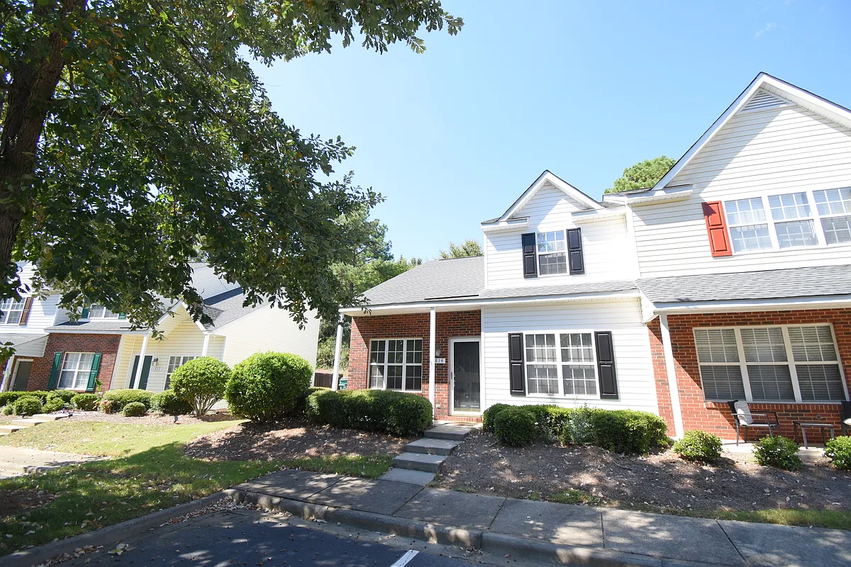 Building Photo - 1814 Birch Heights Ct