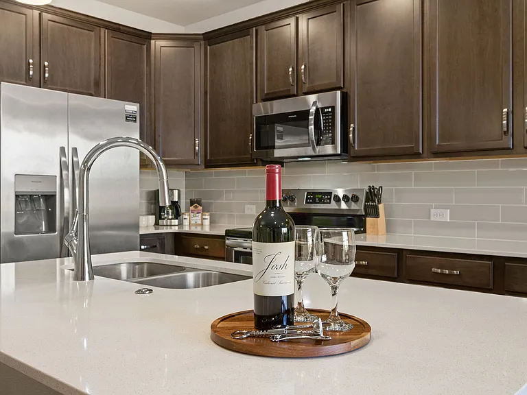 926 Schlagel St #2 — Photo 21