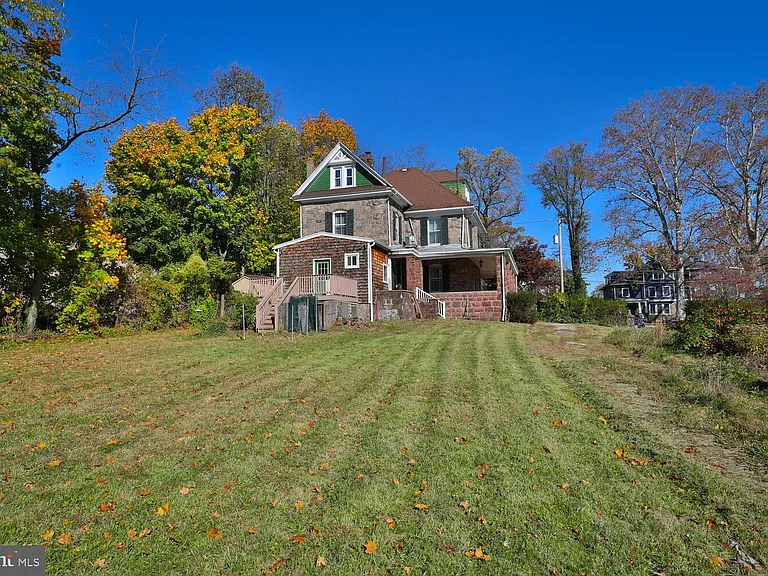 112 Bryn Mawr Ave — Photo 33