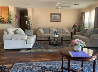 5518 Moncinna St, Spring Valley, NV 89118