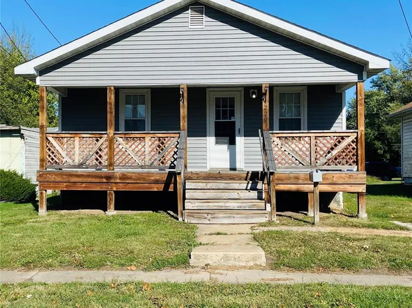 229 Goulding St, East Alton, IL 62024