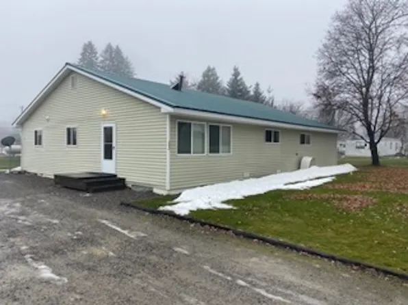 202 W 1st Ave, Kootenai, ID