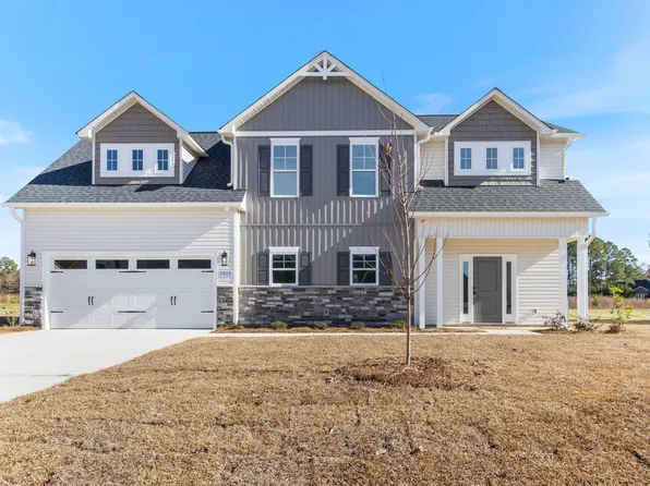 1512 Eastbay Dr, Fayetteville, NC 28312