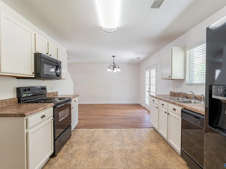 16788 Wellhouse Dr — Photo 8