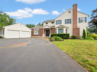 251 Diana Rd, Plantsville, CT 06479