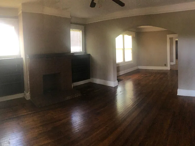 8131 1st Ave S — Photo 2