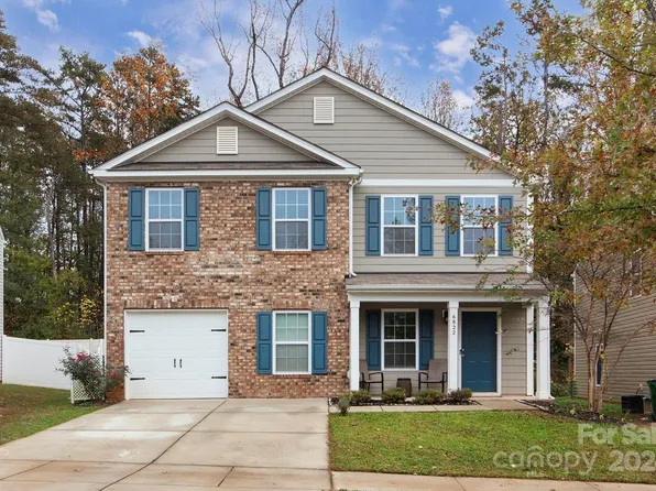6822 Broad Valley Ct, Charlotte, NC 28216