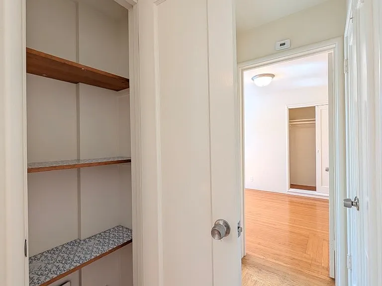 2038-2042 Hearst Avenue — Photo 16