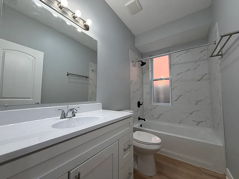2416 W Gladys Ave #1 — Photo 8