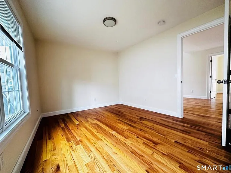 31 Brainerd Rd #B — Photo 12