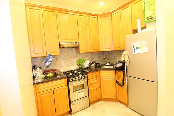 Rented by America Mecca Realty LLC | media 1