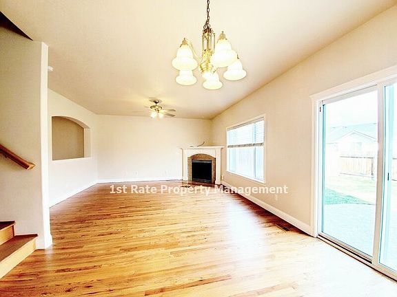 4th image of 11550 W Tahiti St