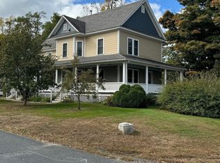 31 Church St, Bernardston, MA 01337