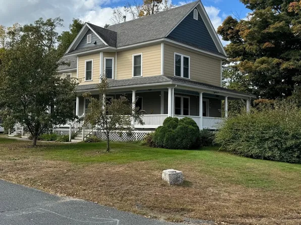 31 Church St, Bernardston, MA 01337