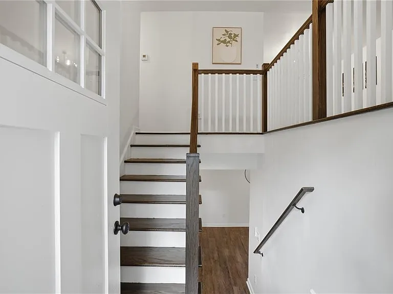 3270 Belfort Rd SE — Photo 5