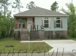 805 Red Fox Rd, Pass Christian, MS 39571