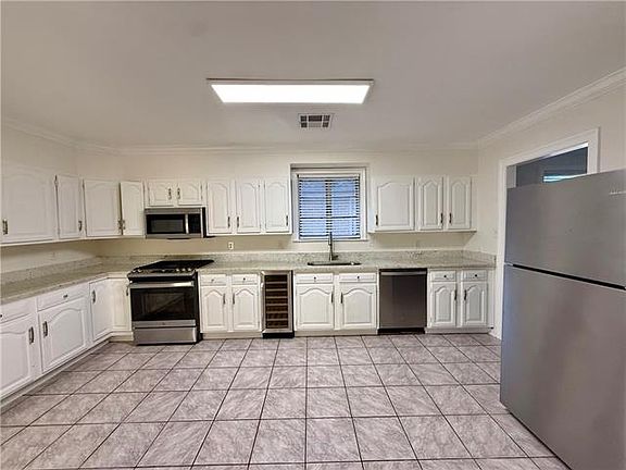 5th image of 318 Metairie Lawn Dr