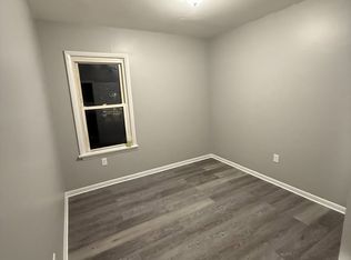 277 Center St APT 3, Meriden, CT 06450