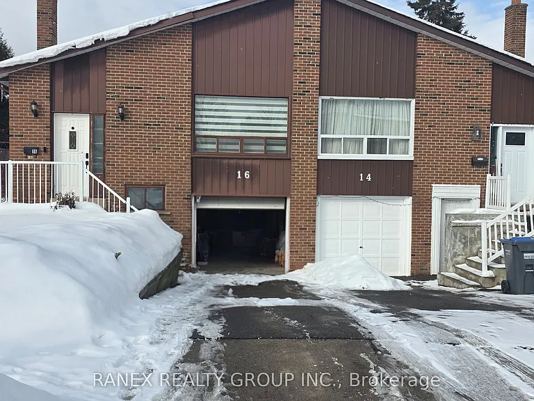 16 Lynwood Ct — Photo 1