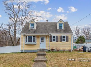 14615 Crescent Dr, Upper Marlboro, MD 20772