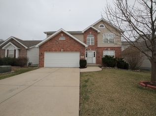 444 Tailfeather Dr, Shiloh, IL 62221