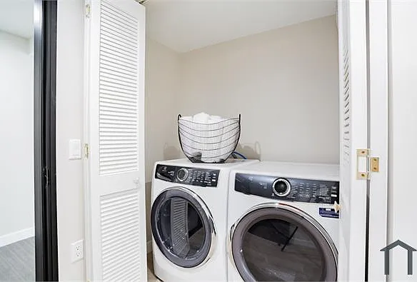 1846 N Cherokee Ave #202 — Photo 1