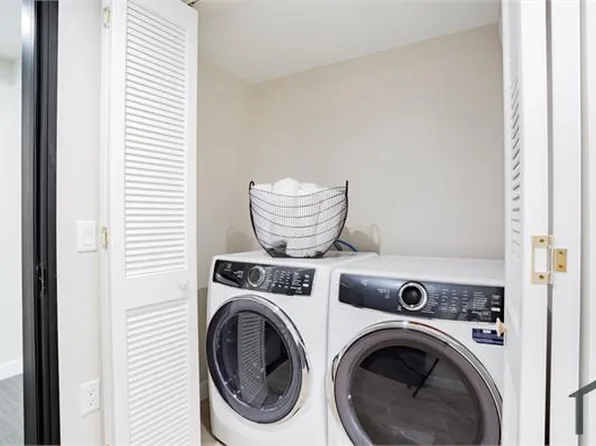 1846 N Cherokee Ave #202, Los Angeles, CA 90028