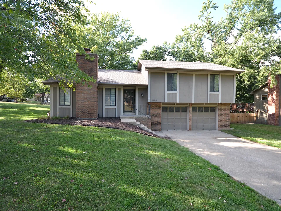 15306 W 91st Pl