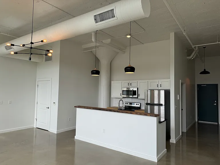 Lofts at the WB — Photo 10