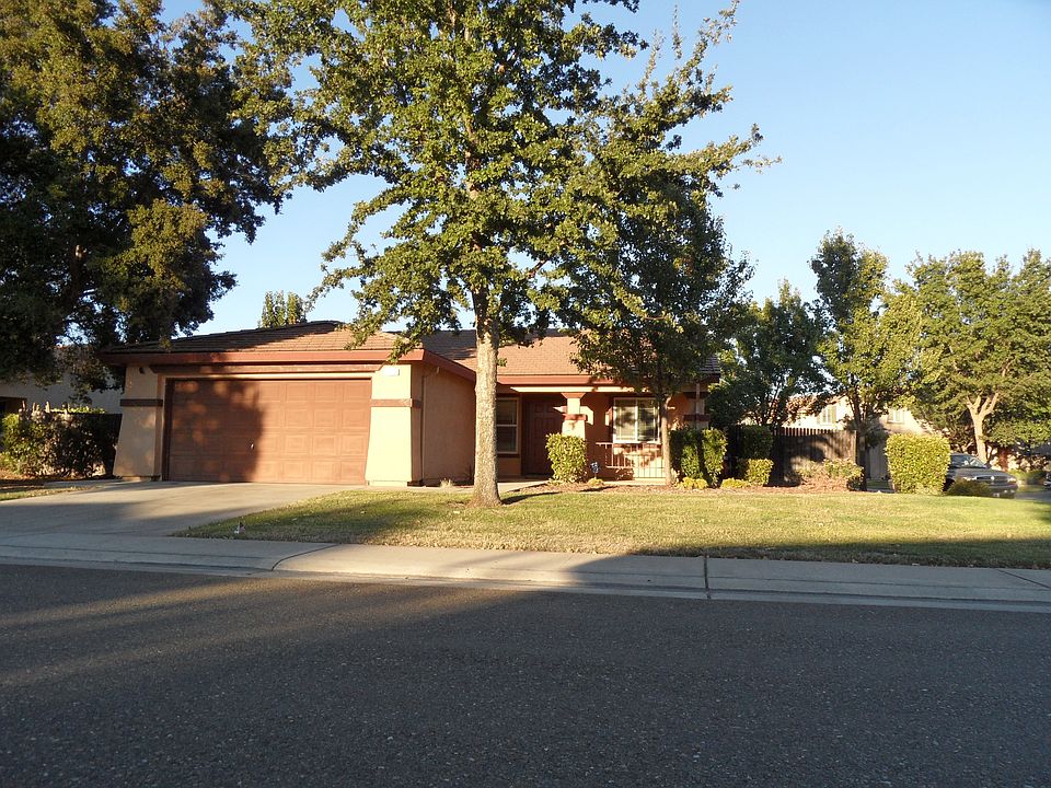 1st image of 4413 Aubergine Way