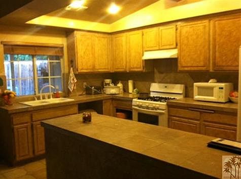3rd image of 51885 Avenida Martinez